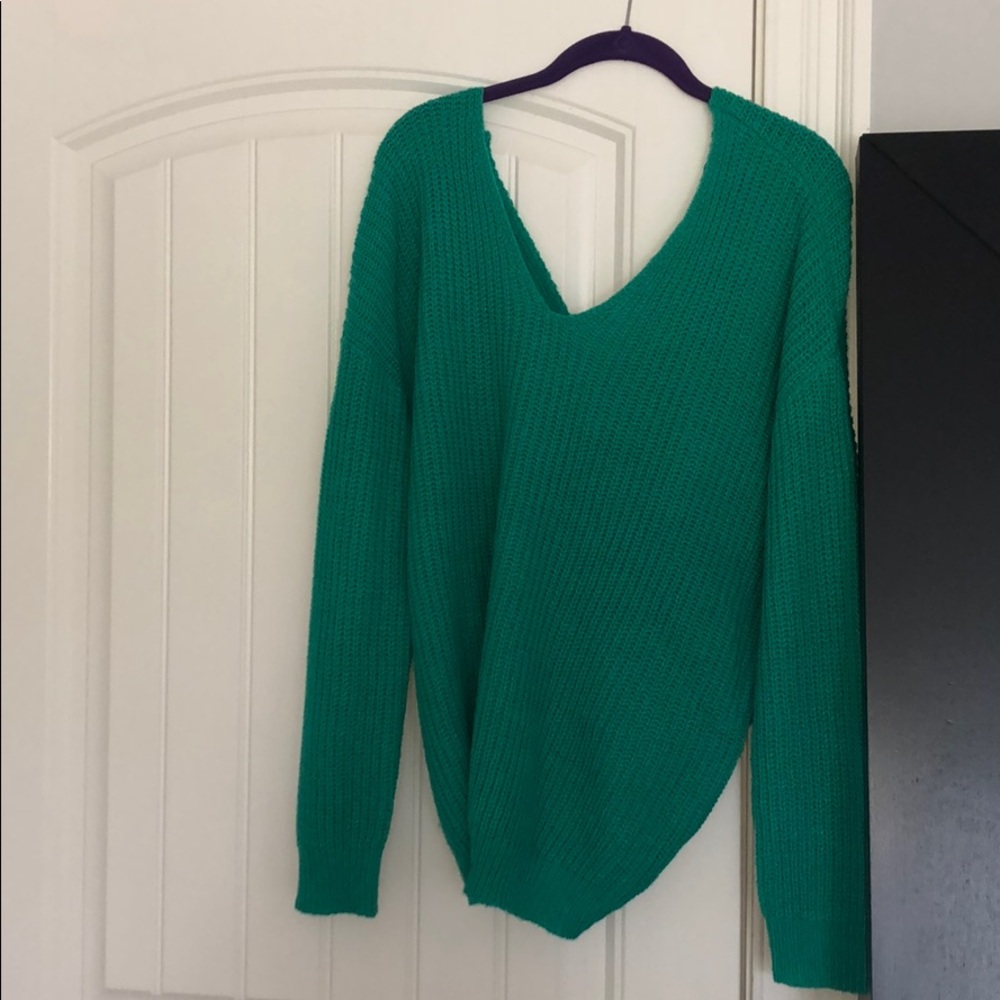 Green back knot tie sweater